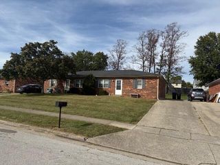 34 Cedarcrest Court, Frankfort, KY 40601