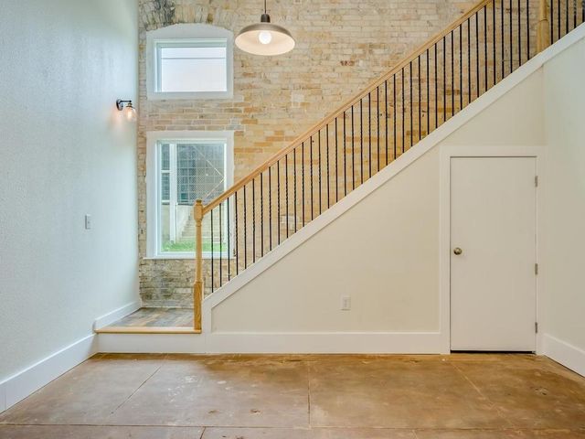 110 S Main ST 103, Elgin, TX 78621