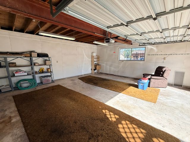 3453 W 5300 S, Roy, UT 84067