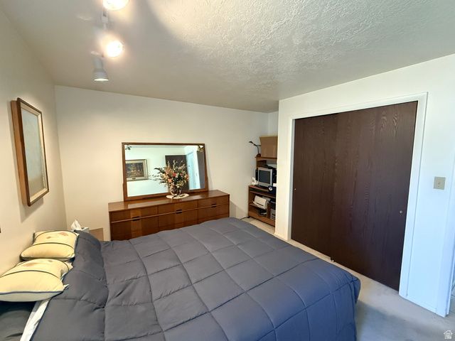 3453 W 5300 S, Roy, UT 84067