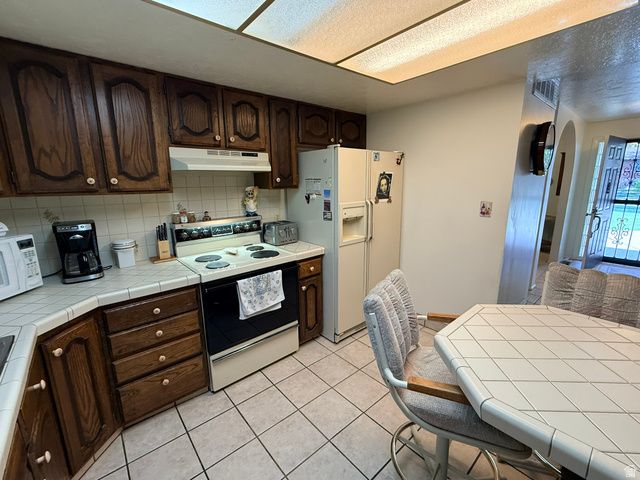 3453 W 5300 S, Roy, UT 84067