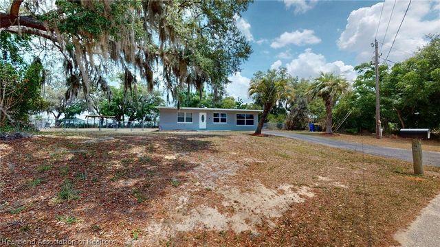 2780 N Seneca Drive E, Avon Park, FL 33825