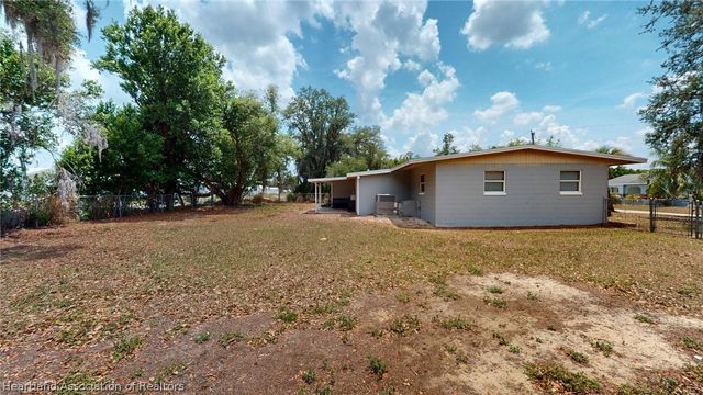 2780 N Seneca Drive E, Avon Park, FL 33825