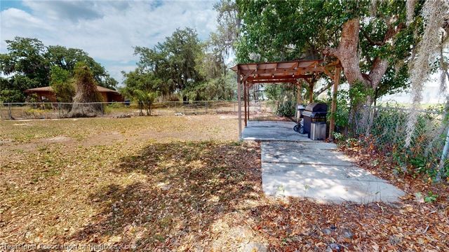 2780 N Seneca Drive E, Avon Park, FL 33825