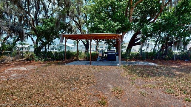2780 N Seneca Drive E, Avon Park, FL 33825