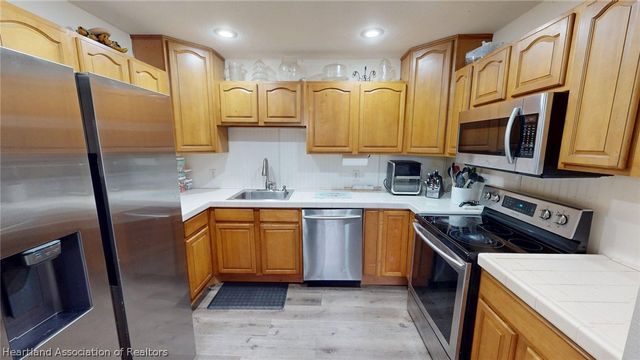 2780 N Seneca Drive E, Avon Park, FL 33825