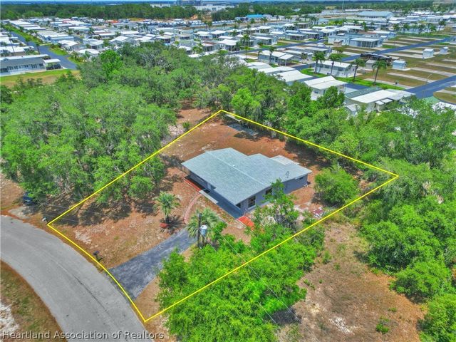 2780 N Seneca Drive E, Avon Park, FL 33825