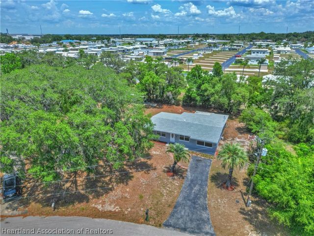 2780 N Seneca Drive E, Avon Park, FL 33825
