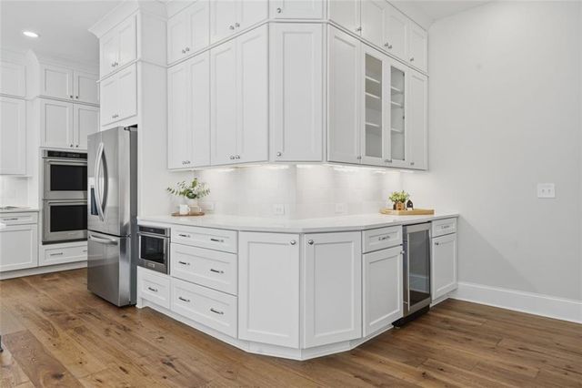 401 Oakleigh Avenue, Woodstock, GA 30188