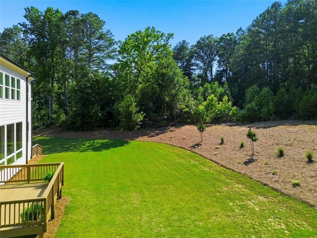 401 Oakleigh Avenue, Woodstock, GA 30188