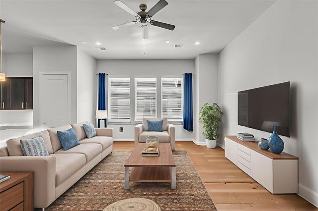 144 Knightsbridge Park Lane, Houston, TX 77018