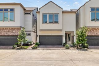 144 Knightsbridge Park Lane, Houston, TX 77018