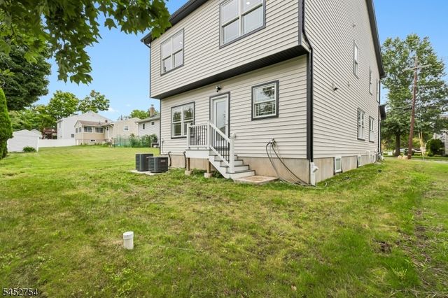 318 Halsey Rd, Parsippany-troy Hills Twp., NJ 07054