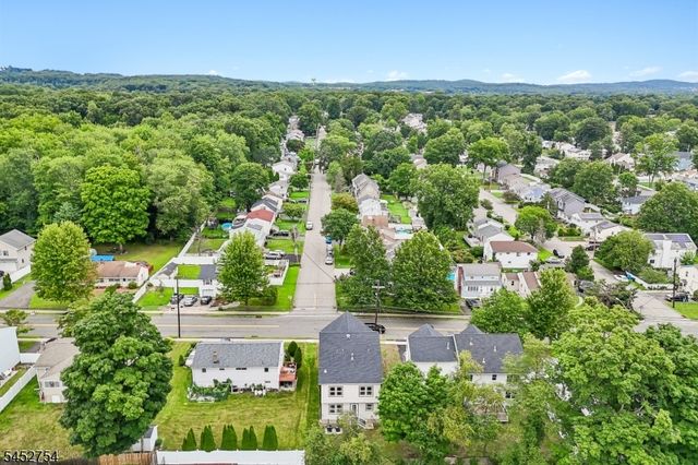 318 Halsey Rd, Parsippany-troy Hills Twp., NJ 07054