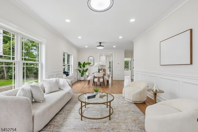 318 Halsey Rd, Parsippany-troy Hills Twp., NJ 07054