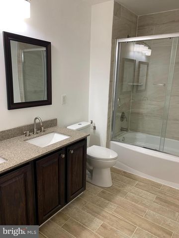 3 BRIDLE CT, Cherry Hill, NJ 08003