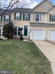 3 BRIDLE CT, Cherry Hill, NJ 08003