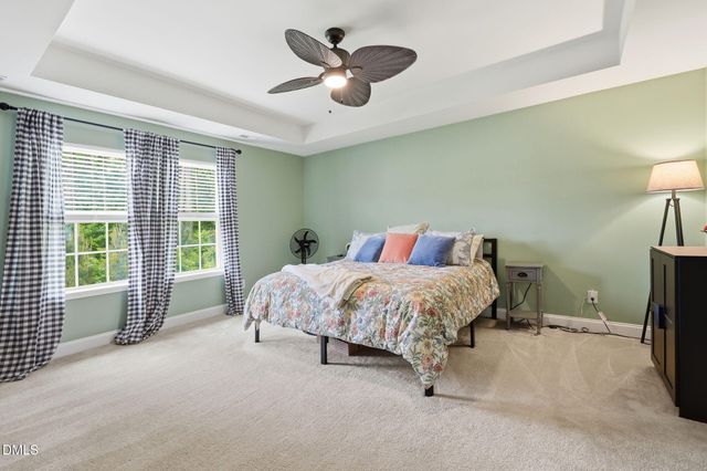 539 River Dell Townes Avenue, Clayton, NC 27527