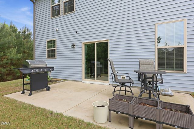 539 River Dell Townes Avenue, Clayton, NC 27527