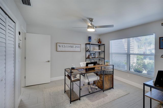4034 WILSHIRE CIRCLE E 154, Sarasota, FL 34238