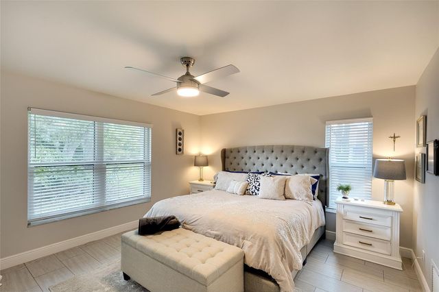 4034 WILSHIRE CIRCLE E 154, Sarasota, FL 34238