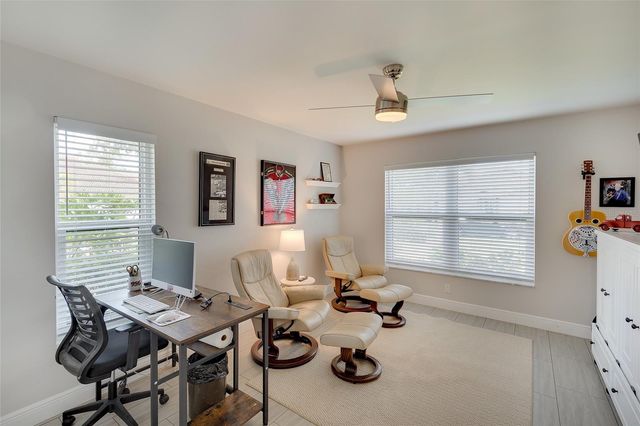 4034 WILSHIRE CIRCLE E 154, Sarasota, FL 34238