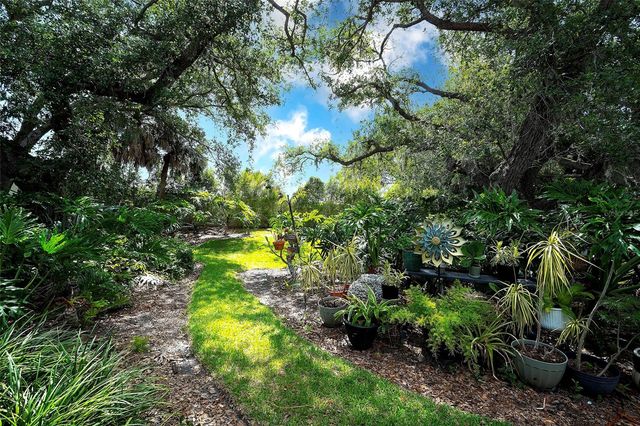 4034 WILSHIRE CIRCLE E 154, Sarasota, FL 34238