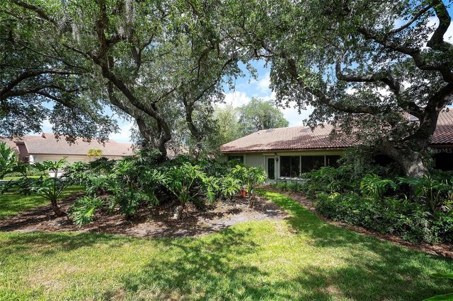 4034 WILSHIRE CIRCLE E 154, Sarasota, FL 34238
