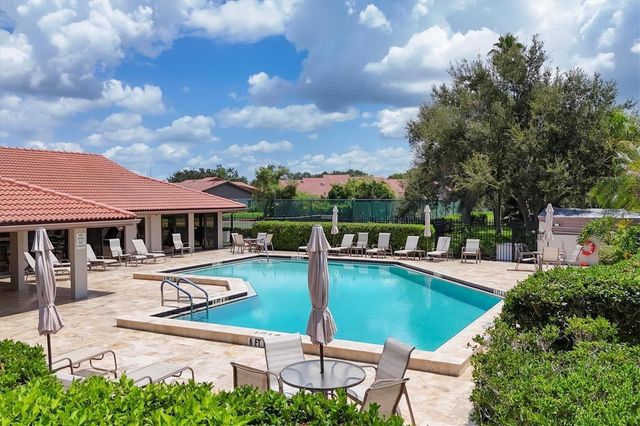4034 WILSHIRE CIRCLE E 154, Sarasota, FL 34238