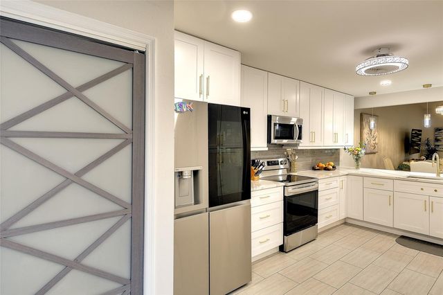 4034 WILSHIRE CIRCLE E 154, Sarasota, FL 34238