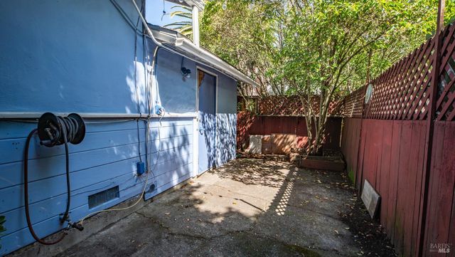 11 San Rafael Ave, San Rafael, CA 94901