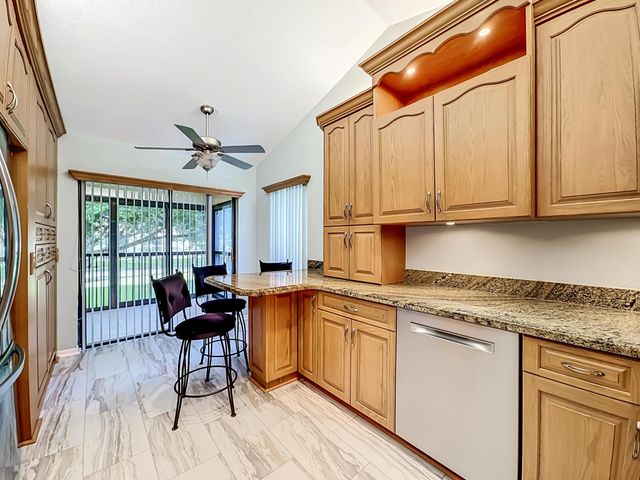 3451 Jog Park Drive, Greenacres, FL 33467