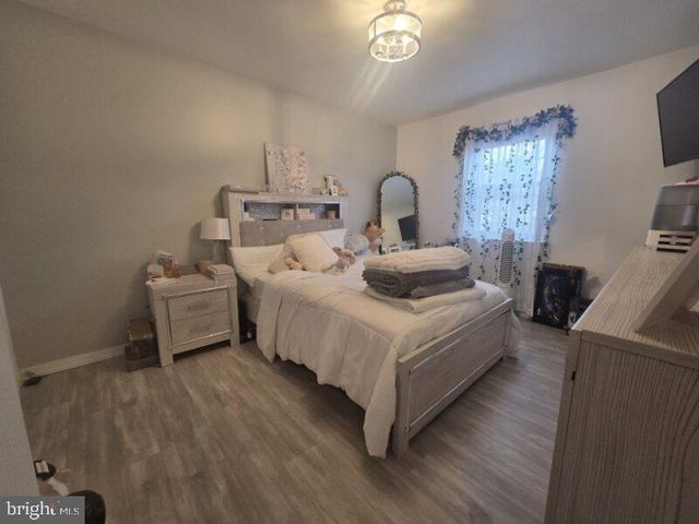 6 DORI CT, Sicklerville, NJ 08081