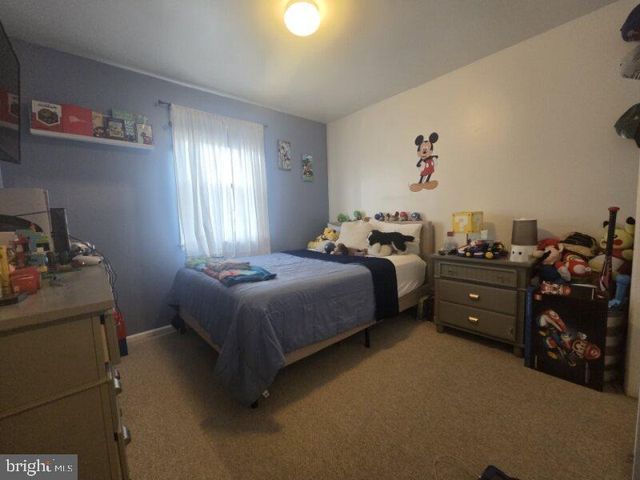 6 DORI CT, Sicklerville, NJ 08081