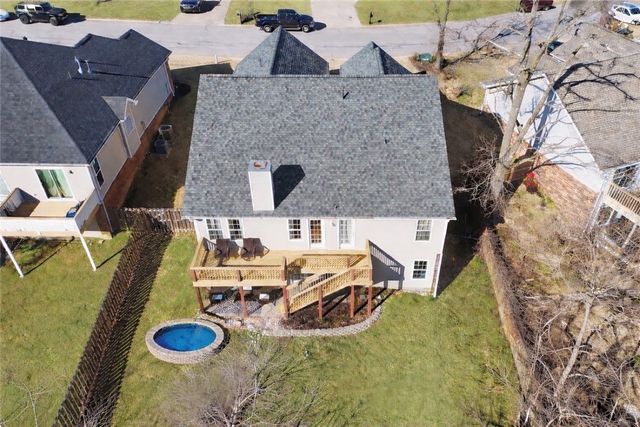 37 Valley View Circle, Bentonville, AR 72712