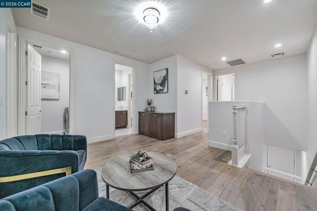 6260 Main Branch Rd, San Ramon, CA 94582