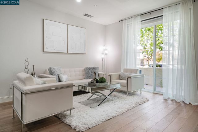 6260 Main Branch Rd, San Ramon, CA 94582