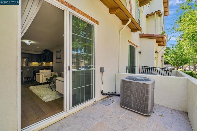 6260 Main Branch Rd, San Ramon, CA 94582