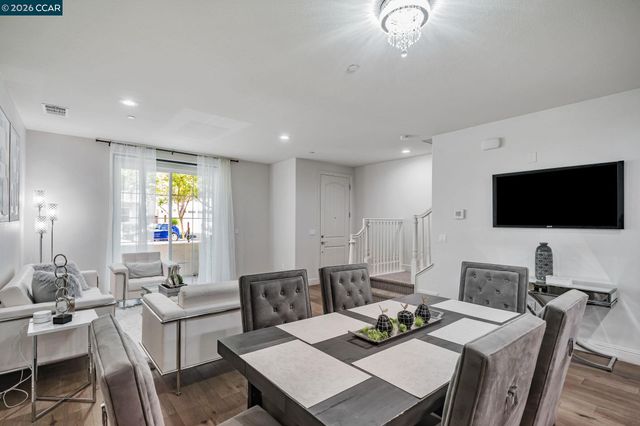 6260 Main Branch Rd, San Ramon, CA 94582