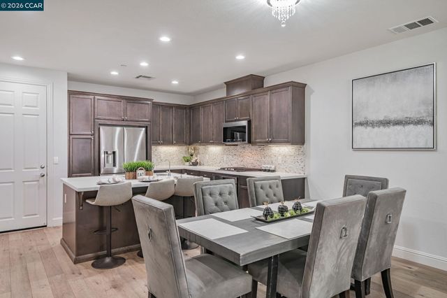 6260 Main Branch Rd, San Ramon, CA 94582