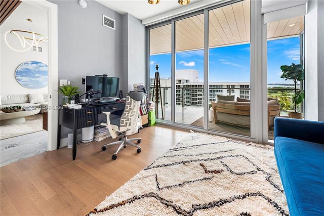 5775 Collins Ave 1405, Miami Beach, FL 33140