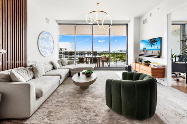 5775 Collins Ave 1405, Miami Beach, FL 33140