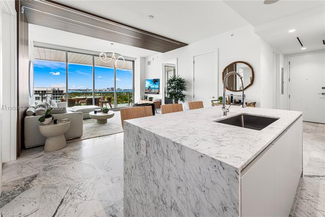 5775 Collins Ave 1405, Miami Beach, FL 33140