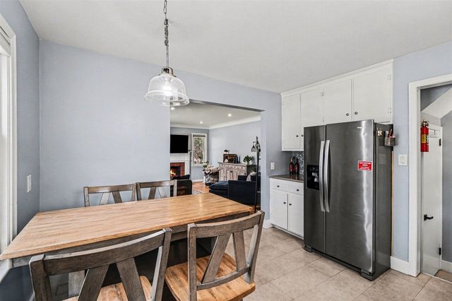 1801 Cayuga Place, Ann Arbor, MI 48104