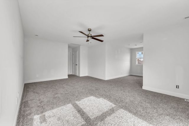 2070 Ireland Way, Clarksville, TN 37042