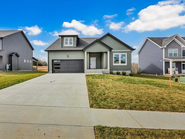 2070 Ireland Way, Clarksville, TN 37042