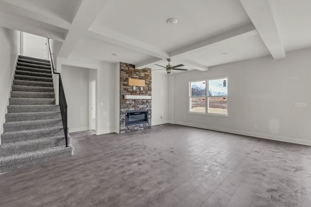 2070 Ireland Way, Clarksville, TN 37042