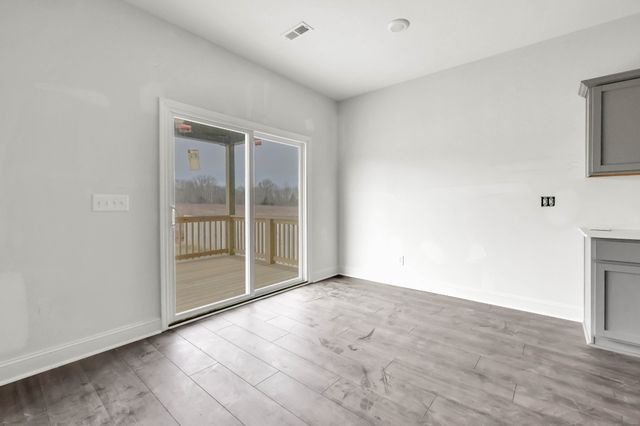 2070 Ireland Way, Clarksville, TN 37042