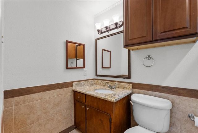 8908 Glacier Avenue, Texas City, TX 77591