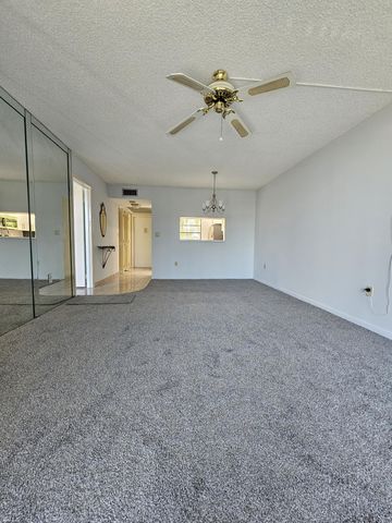 1001 Colony Point Circle 417, Pembroke Pines, FL 33026